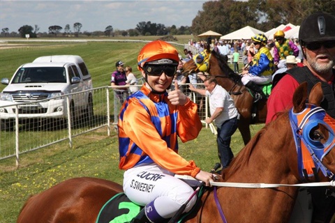 Jerilderie Races